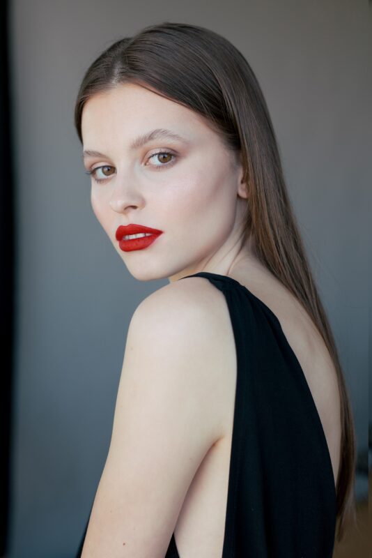 Laura p-12
